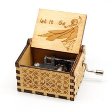 Load image into Gallery viewer, HOT 30 style Antique Carved Wood Game Of Thrones