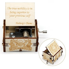 Load image into Gallery viewer, Wooden Hand Crank Music Box