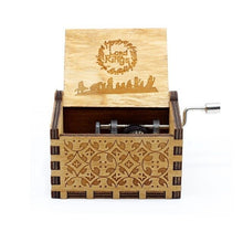 Load image into Gallery viewer, Wooden Hand Crank Music Box